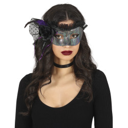 Sudraba maska ar vairo